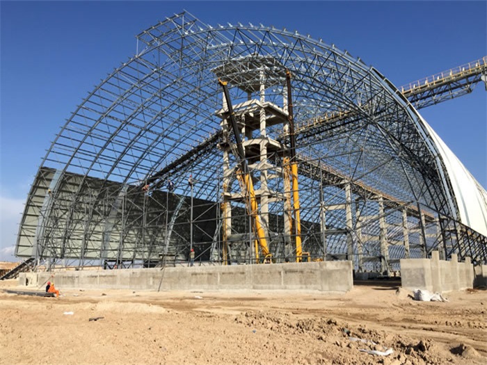 双鸭山煤机油桶翘工程网架